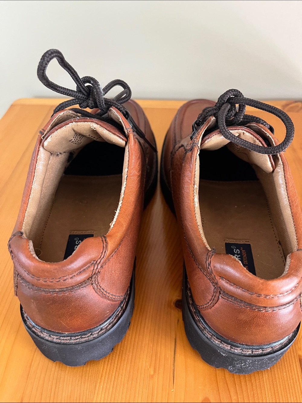 Dockers Men's Brown Leather Chukka Boots - Picture 4 of 5